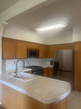 610 Sunrise Dr in Santa Maria, CA - Building Photo - Building Photo