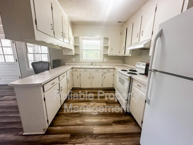 2113 Devils Racetrack Rd in Four Oaks, NC - Building Photo - Building Photo