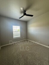 790 Flowers Dr in Goldsby, OK - Building Photo - Building Photo