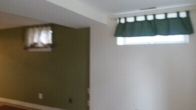 702 Plum St SW, Unit 1 in Vienna, VA - Building Photo - Building Photo