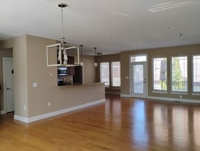 323 Eden Ave in Bellevue, KY - Building Photo - Building Photo