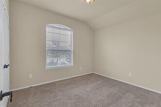 374 Coral Vine Ln in Burleson, TX - Building Photo - Building Photo