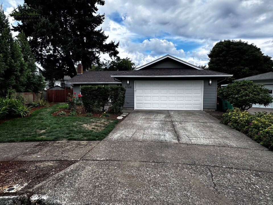 2766 Cheryl St in Eugene, OR - Building Photo