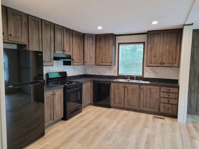 property at 9127 MN-25