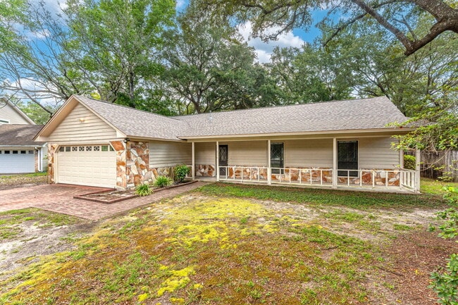 822 St Joseph Cove in Niceville, FL - Building Photo - Building Photo