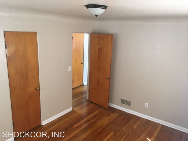 950 Allison St in Lakewood, CO - Building Photo - Building Photo