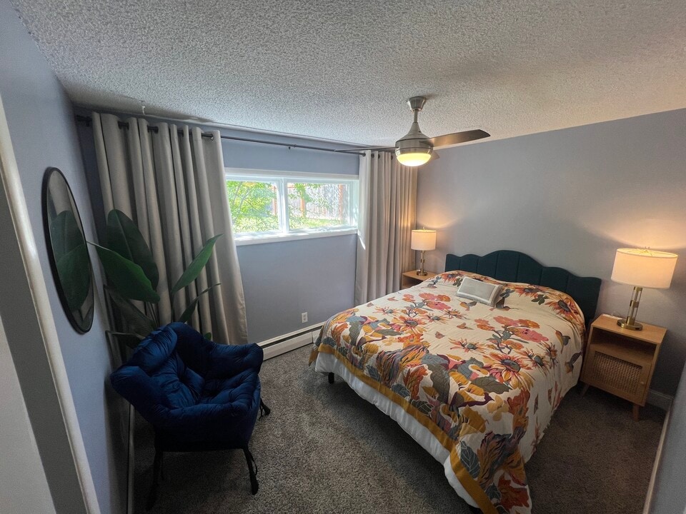 2960 Dartmouth Dr in Anchorage, AK - Building Photo
