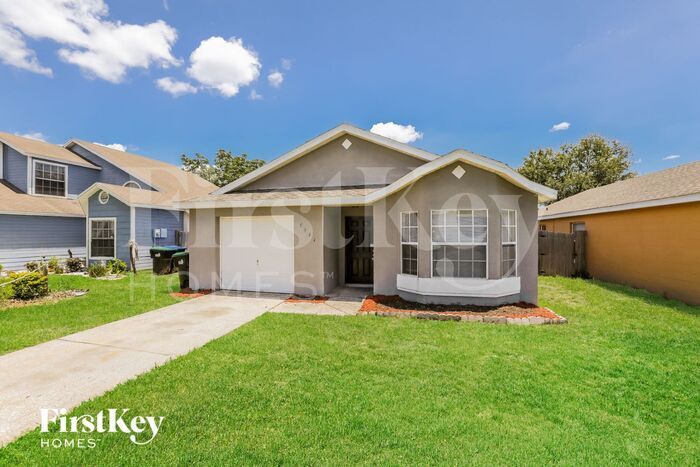 7511 Groveoak Dr in Orlando, FL - Building Photo