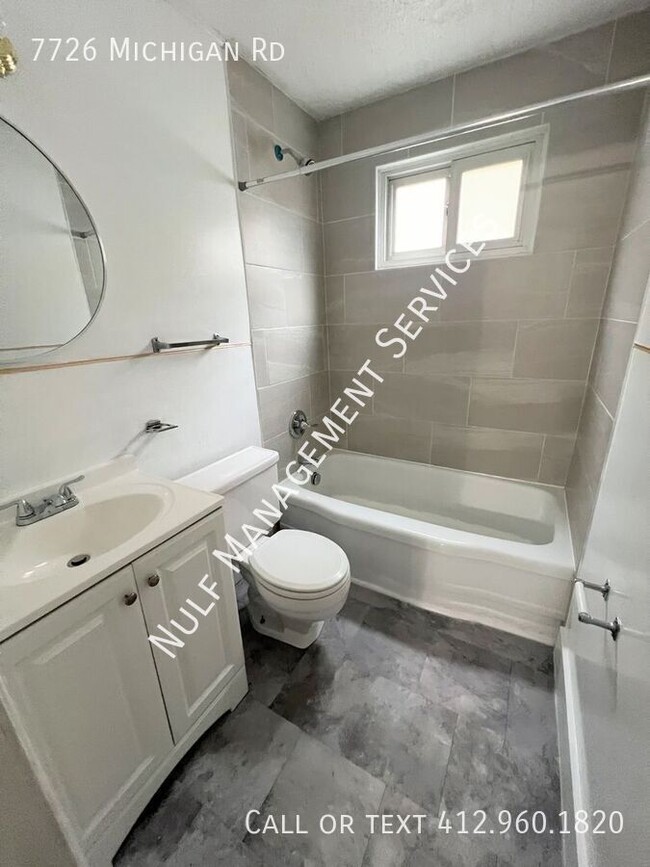 7726 Michigan Rd in Pittsburgh, PA - Building Photo - Building Photo