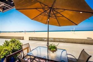 1728 The Strand in Hermosa Beach, CA - Building Photo - Building Photo