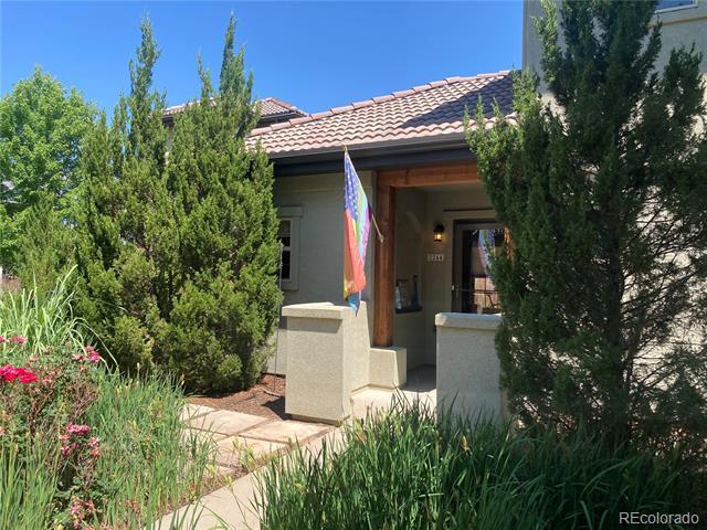 2244 Valentia St in Denver, CO - Building Photo - Building Photo