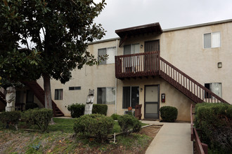 Casa De Oro Senior Apartments in Spring Valley, CA - Building Photo - Building Photo