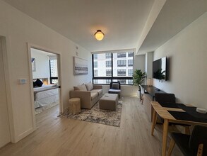 225 N Miami Ave, Unit ID1382976P in Miami, FL - Foto de edificio - Building Photo