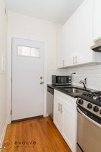 2107 N Sedgwick St-Unit -2105-3 in Chicago, IL - Building Photo - Building Photo