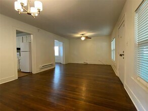 3717 Throckmorton St in Dallas, TX - Building Photo - Building Photo