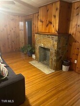 107 Taylor Dr in Erwin, TN - Building Photo - Building Photo