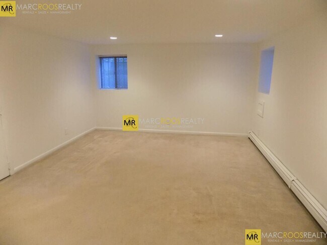 26 Commonwealth Ter, Unit 3 in Boston, MA - Building Photo - Building Photo