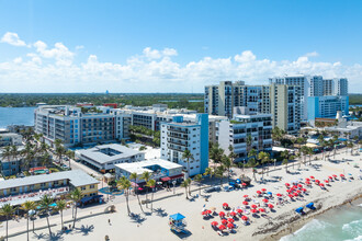 Laurel House in Hollywood, FL - Building Photo - Building Photo