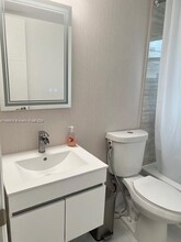 6735 W 26th Dr-Unit -12-5 in Hialeah, FL - Building Photo - Building Photo