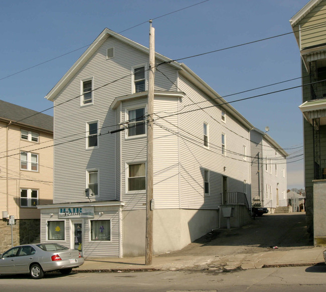 310-316 Broadway in Fall River, MA - Building Photo - Building Photo