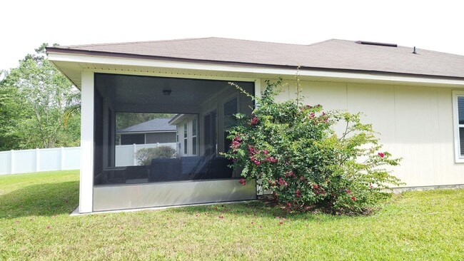 318 Mystic Castle Dr in St. Augustine, FL - Building Photo - Building Photo