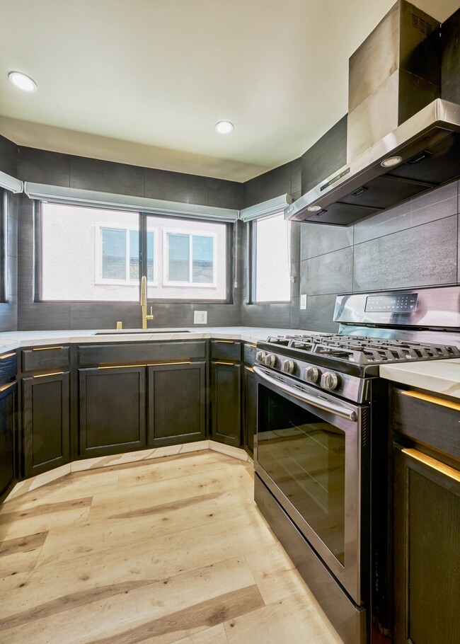 1139 Bellevue Ave in Los Angeles, CA - Building Photo - Building Photo