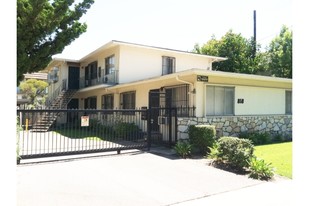 818 S Golden West Ave Apartments