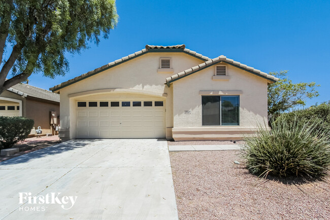 7737 S 47th Ln in Phoenix, AZ - Building Photo - Building Photo