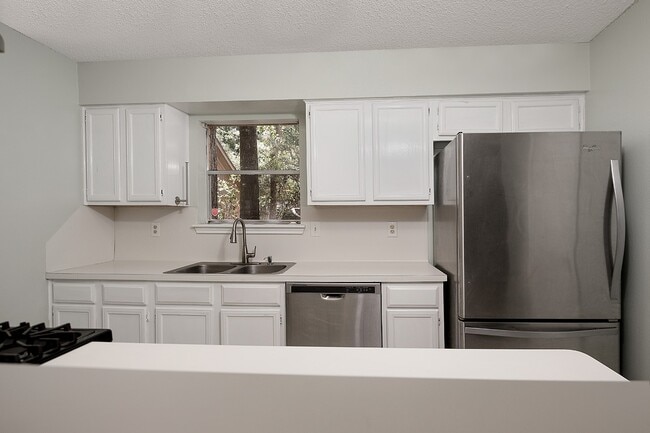 6 S Pineplank Ct in Spring, TX - Building Photo - Building Photo