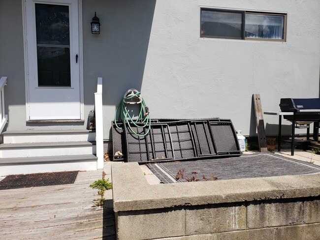 185 Linwood Ave, Unit 2 in Melrose, MA - Building Photo - Building Photo