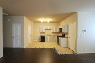 8219 Malago Point Dr in Cypress, TX - Foto de edificio - Building Photo