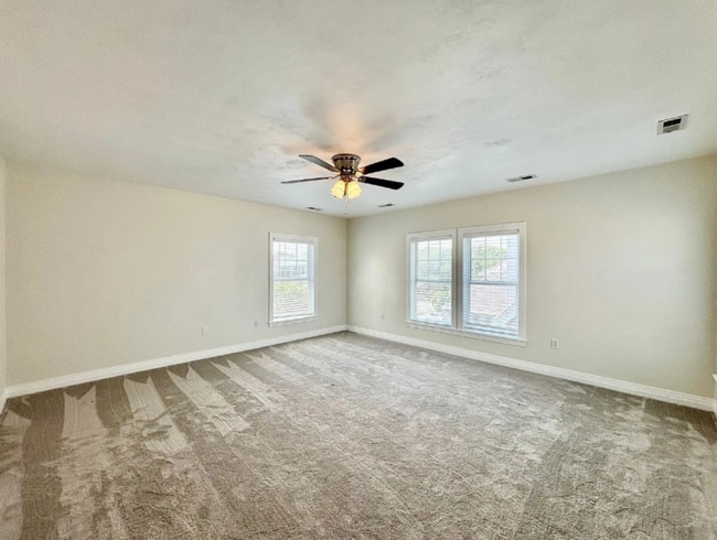 property at 259 W Ocean View Ave