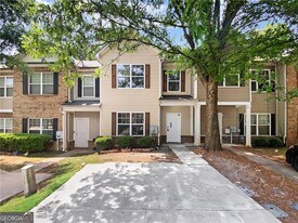 1748 Broad River Rd in College Park, GA - Building Photo