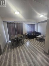 275 Larch St in Waterloo, ON - Building Photo - Building Photo