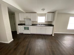 80 Redwood Ln in Atmore, AL - Building Photo - Building Photo