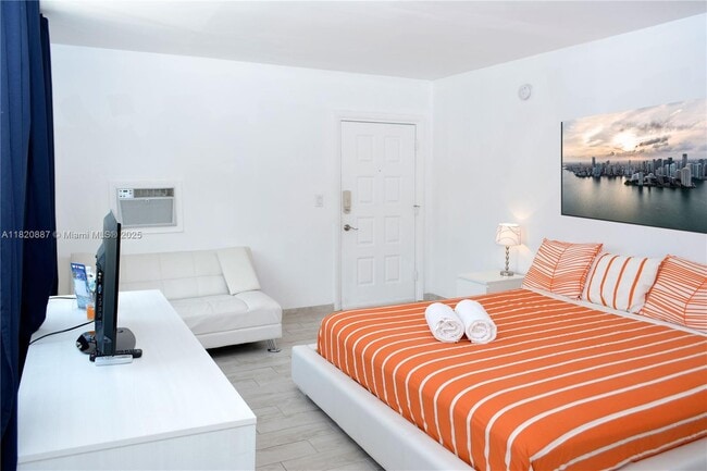 1600 Pennsylvania Ave in Miami Beach, FL - Building Photo - Building Photo