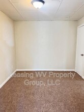 139 Clayton Ave in Hurricane, WV - Building Photo - Building Photo