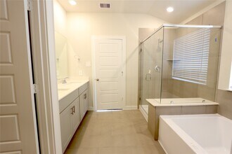 1480 Waggoner Rnch Trl in Conroe, TX - Building Photo - Building Photo