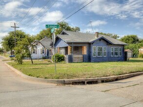 900 NW Eubanks St in Oklahoma City, OK - Building Photo - Building Photo