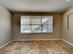 1415 Trail Boss Ln in Brandon, FL - Building Photo - Building Photo