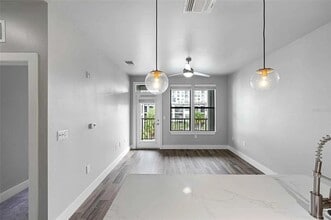 776 N Orange Ave in Orlando, FL - Building Photo - Building Photo