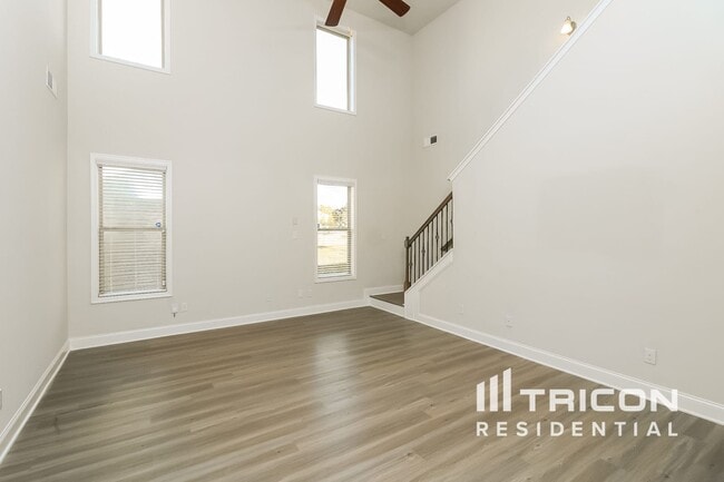 property at 121 Limerick Wy
