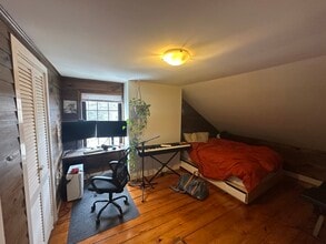 65 Atherton St, Unit 3 in Somerville, MA - Foto de edificio - Building Photo