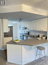 24 Privé Bonfield in Ottawa, ON - Building Photo - Building Photo