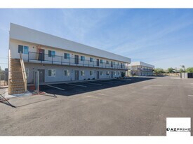 2121 W Adams St in Phoenix, AZ - Building Photo