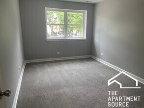 6954 N Greenview Ave in Chicago, IL - Building Photo - Building Photo