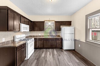 745 Jackson St NW in Grand Rapids, MI - Building Photo - Building Photo