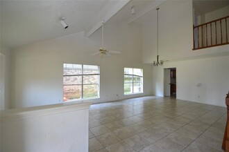 12410 Meadow Briar Dr in Stafford, TX - Building Photo - Building Photo