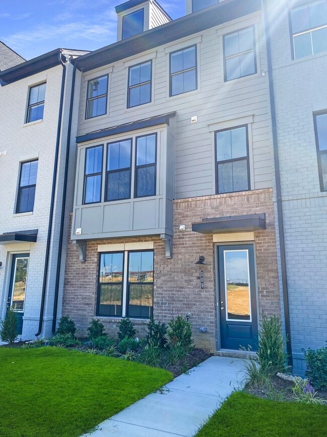 property at 509 Munson Woods Walk