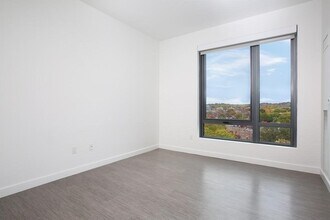 80 Fenwood Rd, Unit 609 in Boston, MA - Building Photo - Building Photo